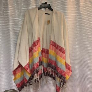 AE poncho